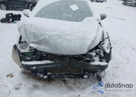 2013 Hyundai Elantra Gls z USA, uszkodzony, nr VIN KMHDH4AE0DU665826